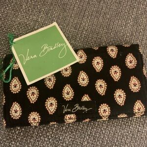 Vera Bradley Black and Cream Leaf Pattern checkbook cover